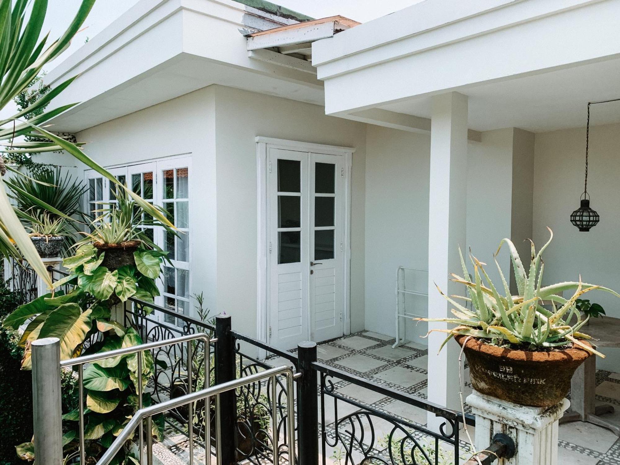 Casa Artista By Villa Kresna Seminyak Esterno foto